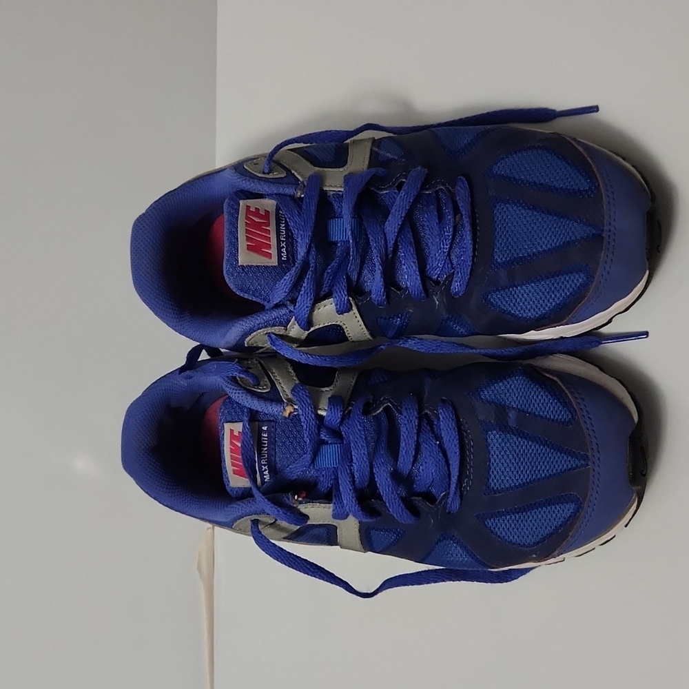 Nike Max Run Lite 4